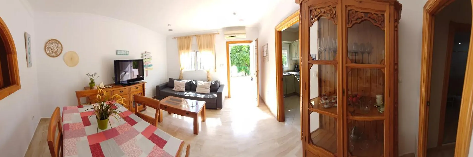 Apartamentos La Libertad Estepona Spanien